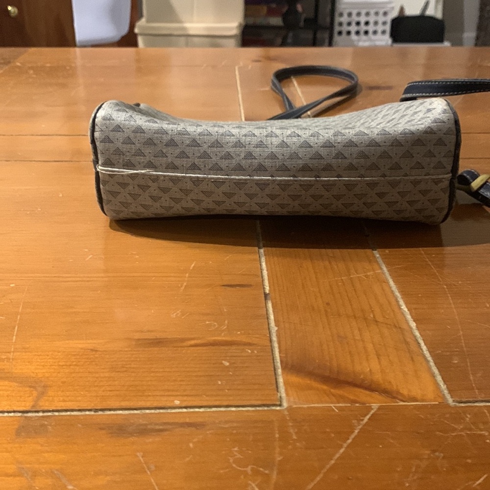Vintage Liz Claiborne Purse - Picture 5 of 5